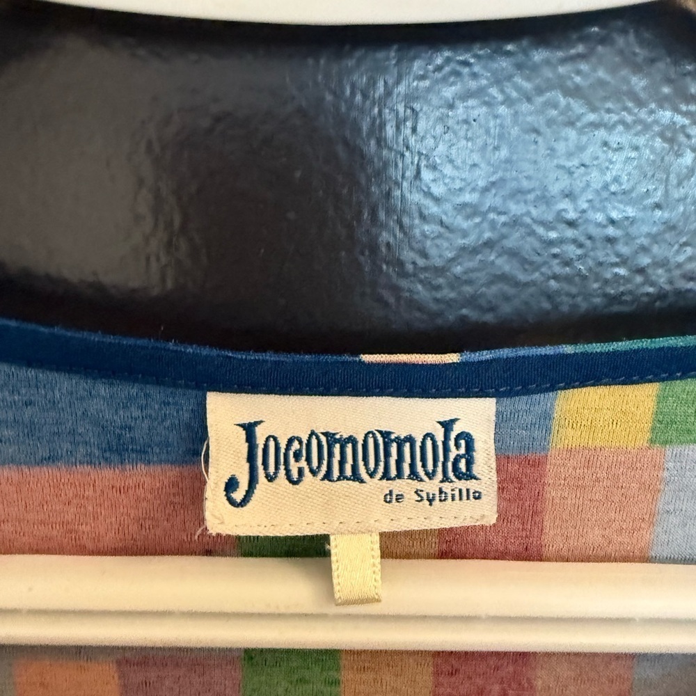 Jocomomola M EUC Multicolor Geometric Top with centre pleat and shoulder detail - Picture 5 of 16